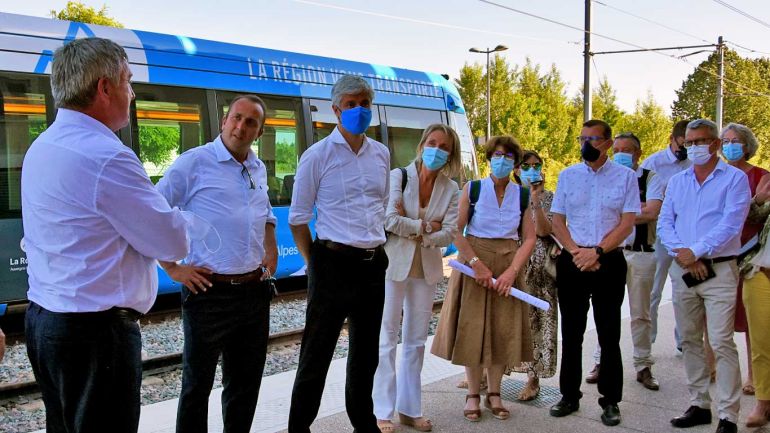 Visite de Laurent Wauquiez en gare de Brignais le 14 juin 2021