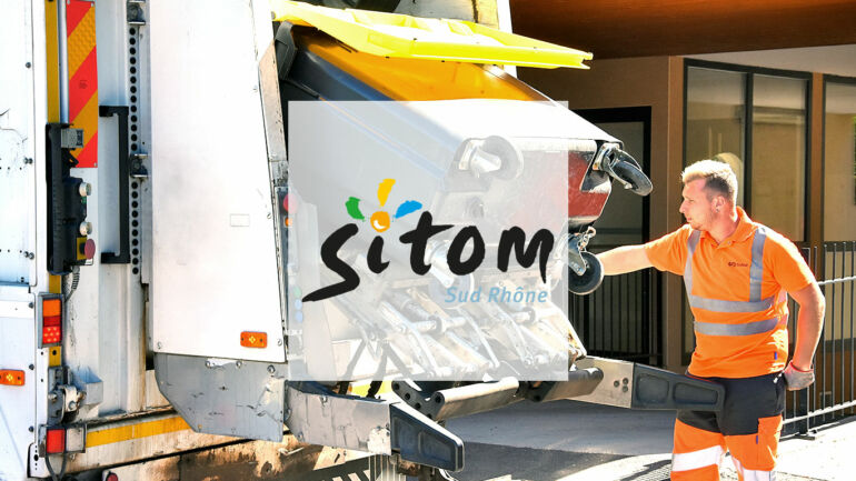 Camion de collecte des ordures ménagères